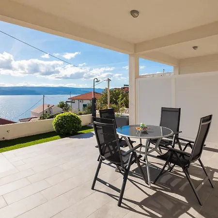 Apartman Seaside Oasis *