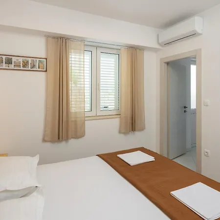 Seaside Oasis Stanici