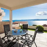 Seaside Oasis *