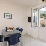 Seaside Oasis Apartament *