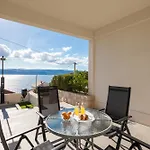 Seaside Oasis Apartament *