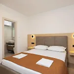 Seaside Oasis Apartament *